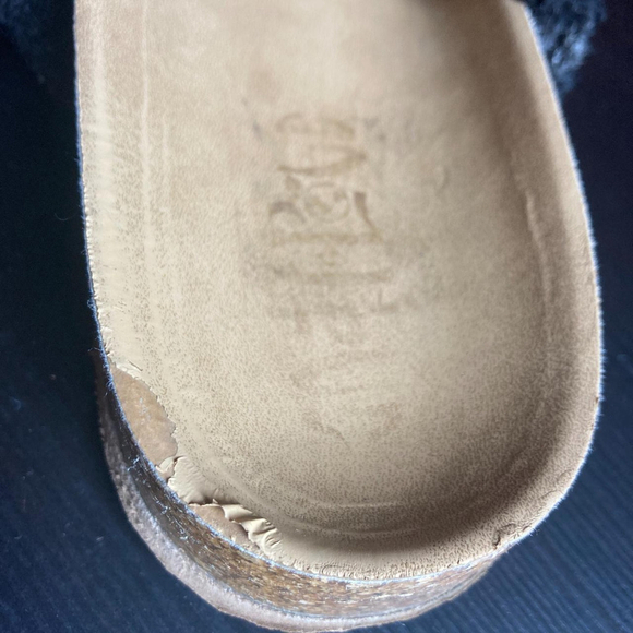 sandals - Picture 5 of 7